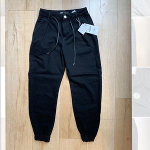Slouchy jeans Zara